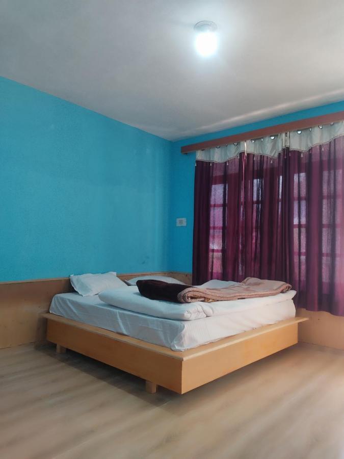 Woods Inn Mountain View Manali Exterior photo