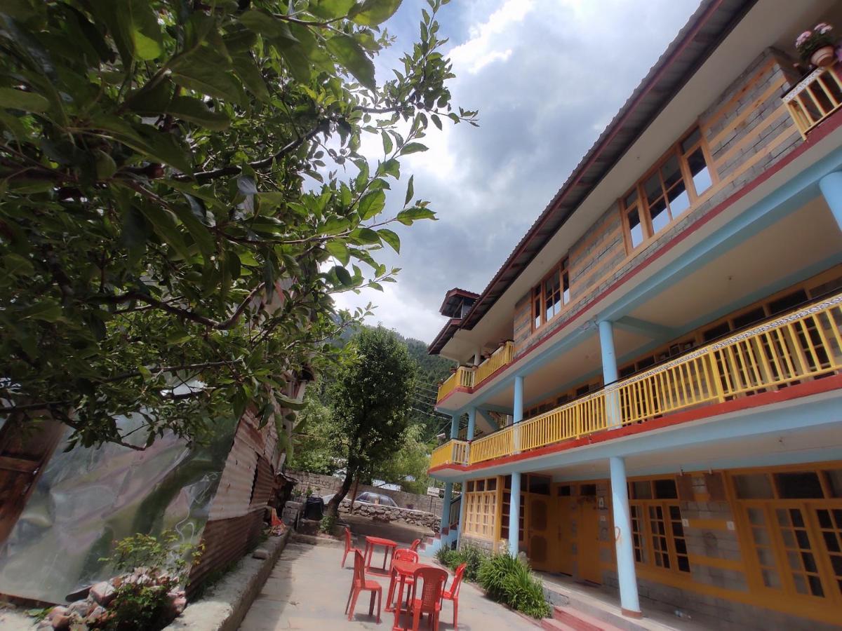 Woods Inn Mountain View Manali Exterior photo